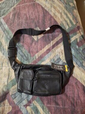 FITS Black Belt Bag / Crossbody | Multi Pocket Faux Leather | Adjustable Strap